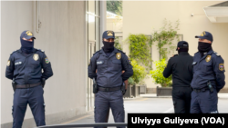 Anar Məmmədlinin evində axtarış aparılarkən (29 aprel, 2024-cü il)