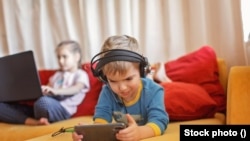 An over-dependence on smart phones and devices could make children less self-reliant, according to licensed professional counselor Shelly Melia, a professor at Dallas Baptist University.