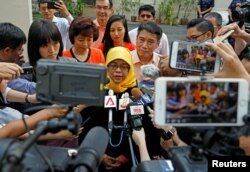 Halimah Yacob, kandidat yang mendapat sertifikasi kelayakan untuk menjadi presiden Singapura.