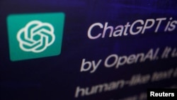 FILE: Ilustrasi tanggapan ChatGPT, bot obrolan AI yang dikembangkan oleh OpenAI, di situs webnya, 9 Februari 2023. (REUTERS/Florence Lo)