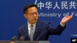 Juru Bicara Menteri Luar Negeri China Zhao Lijian dalam konferensi pers di Beijing, Rabu, 6 April 2022.