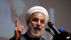 Oni koji nam se protive su grupa političara sa malo iskustva: Hasan Rohani