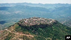 Balyozê Amerîkî li Îraqê seredana çend şînewarên kevnên Amêdîyê diket