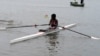 Claire Ayivon s’entrainant sur le lac Togo, le 5 mai 2021. 