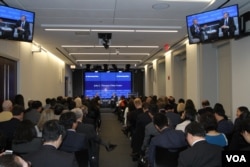 Jin Liqun, president-designate of the Chinese-led Asian Infrastructure Investment Bank (AIIB), joins a panel discussion at the Brookings Institute in Washington, DC, Wednesday, October 21, 2015. (Sophat Soeung/VOA Khmer)