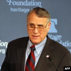 Respublikachi senator Jon Kayl STARTni tanqid ostiga olayotgan va uni tasdiqlamaslik kerak deb chiqayotgan arboblardan biri
