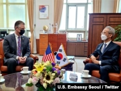 Daniel Kritenbrink in South Korea