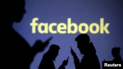 Facebook menutup beberapa akun palsu Italia dan laman penyebar berita palsu (foto: ilustrasi). 