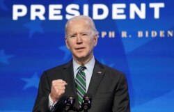 រូបឯកសារ៖ លោក Joe Bidenដែល​នៅ​ពេល​នោះ លោក​ប្រធានាធិបតី​ជាប់ឆ្នោត​សហរដ្ឋ​អាមេរិក ណែនាំ​ឈ្មោះ​សមាជិក​សំខាន់ៗ​នៃ​ក្រុមវិទ្យាសាស្ត្រ​របស់​សេតវិមាន​នៅ​ទីក្រុង Wilmington រដ្ឋ Delaware កាលពី​ថ្ងៃទី១៦ ខែមករា ឆ្នាំ២០២១។