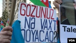 Cəmil Həsənlinin rəhbəri olduğu Milli Şura korrupsiya ilə bağlı üzən çıxan faktlarla əlaqədar paytaxtda etiraz aksiyaları təşkil edib.