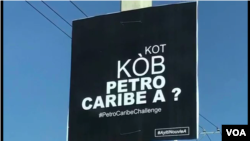 Ansèy manifestan yo mete nan lari pou mande kote kòb Petro Caribe a.