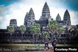 Dina Sok and Sopha Nem, circus artists, show their art at Angkor Wat. (Photo: Sothea Nem)