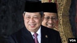 Presiden Susilo Bambang Yudhoyono mengatakan akan merombak kabinet pemerintahannya bulan depan (foto: dok).