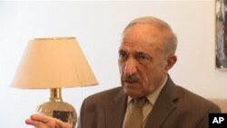 Talabanî Pirojeyê Sinûrên Parêzgehên Îraqê da Parlemanî