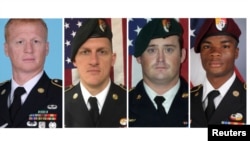 Dari kiri ke kanan, Sersan Pasukan Khusus Jeremiah Johnson, Sersan Bryan Black, Sersan Dustin Wright dan Sersan La David Johnson terbunuh di Niger, Afrika Barat, 4 Oktober 2017. 