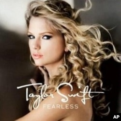 Celebrities Raise Money for Japan Quake, Tsunami Victims; Swift Lands Movie Role