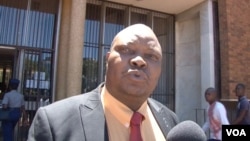 Nhengo yebato reCCC, VaJob Sikhala, avo vachiri muhusungwa.