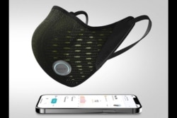 AirPop Active+ mask has a built-in sensor to record breathing info, temperature and humidity.