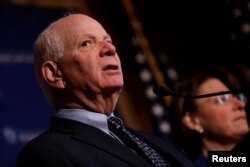 Hisobotga bosh bo'lgan senator Ben Kardin