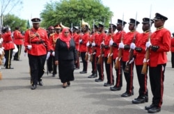 President Samia akikagua gwaride la heshima baada ya kuapishwa kuwa Rais wa Jamhuri ya Muungano wa Tanzania. Photo by Global Publishers TV, Tanzania.