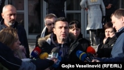 Davor Dragičević je po izlasku iz pritvora najavio da nastavlja sa protestom