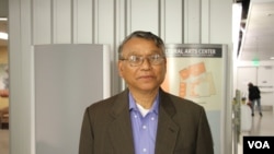 Ben Bao, a Khmer Rouge survivor and president of Cambodia Community Day, is pictured at Montgomery College, Silver Spring, MD, October 20, 2017. (Nem Sopheakpanha/VOA Khmer)