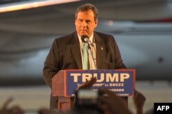 New Jersey Governor Chris Christie campaigns for Republican presidential candidate Donald Trump (out of frame) during a Trump rally at Millington Regional Jetport in Millington, Tennessee, Feb.27, 2016.