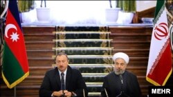 Azərbaycanla İran arasında 11 sənəd imzalanıb