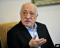 Islamic cleric Fethullah Gulen speaks to members of the media at his compound, July 17, 2016, in Saylorsburg, Pennsylvania. Turkish officials have blamed a failed coup attempt on Gulen, who denies the accusation.