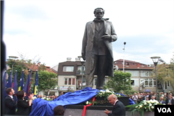 Kosovo, Rugova