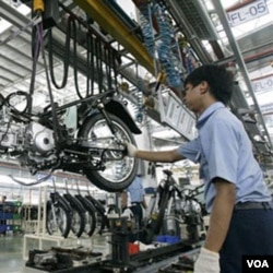 Amerika adalah pasar yang penting bagi produk-produk industri Indonesia. AS juga merupakan mitra perdagangan dan investasi terbesar bagi RI, setelah Tiongkok dan India.
