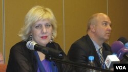 Dunya Miyatoviç