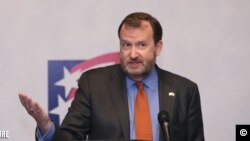 Richard Mills