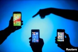 Smartfon və Facebook kimi icadlar bir qayda olaraq inklüsiv iqtisadi təsisatlara malik ölkələrdə ərsəyə gəlir.