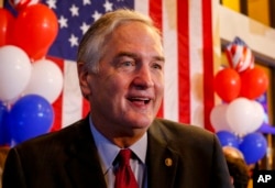 Sen. Luther Strange speaks to supporters as he concedes the Republican primary runoff for U.S. Senate to Roy Moore, Tuesday, Sept. 26, 2017, in Homewood, Alabama.