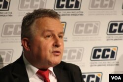 Ivica Ćavar, Centri civilnih inicijativa