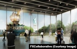 In the Statue of Liberty’s “Inspiration Gallery,” visitors see up-close the original 1,600-kilo torch that stood atop the Statue of Liberty for nearly a century.