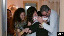 Израелските одбранбени сили потврдија дека новата група преминала на израелска територија. 