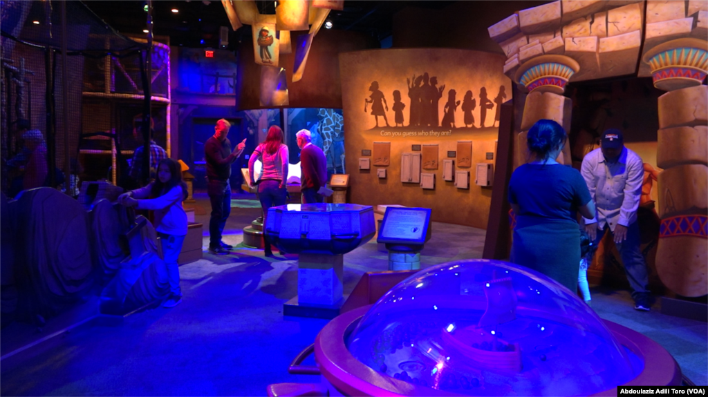 Hotunan Bikin bude gidan adana kayan tarihin Littafi Mai Tsarki" THE BIBLE MUSEUM", Nuwamba 23, 2017