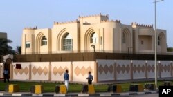  امروز دومین روز نشست پگواش به منظور یافتن راه حل بحران افغانستان در قطر است.