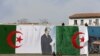 Les étudiants algériens ne décolèrent pas et dénoncent la "ruse" de Bouteflika