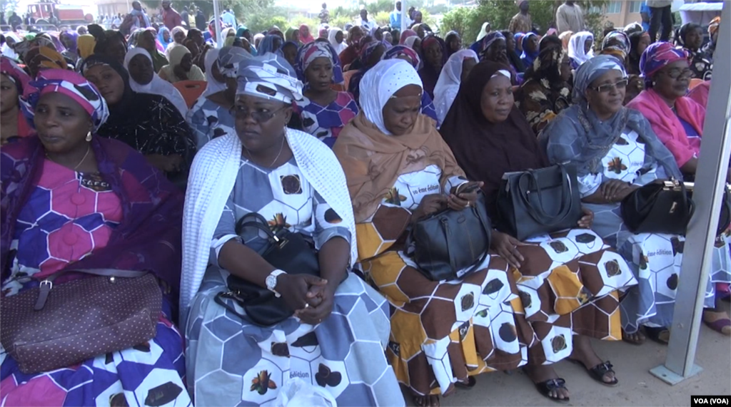 Bikin Baje Koli Na Kungiyar Matan Nijar CONGAFEN A Yamai wasu mata da suka halarci taron kungiyar a birnin Yamai, Nuwamba 27, 2017
