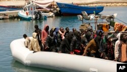 Cette dernière tragédie porte le nombre de morts en Méditerranée centrale à plus de 130 morts depuis le début de 2023, selon l'OIM.