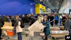 Mobilya devi IKEA'nın Moskova'daki şubesi 4 Mart'tan itibaren faaliyetlerini durdurmuştu.