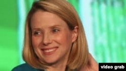 Marissa Mayer, 37 tahun, mantan karyawan Google kini diangkat menjadi CEO Yahoo! yang baru.